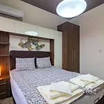 Cosy Luxury Flat In The Centrum- 90sqm - 3 Rooms. Апартамент