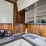 Апартамент Cosy Luxury Flat In The Centrum- 90sqm - 3 Rooms. Варна