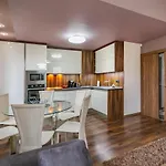 Cosy Luxury Flat In The Centrum- 90sqm - 3 Rooms. * Варна